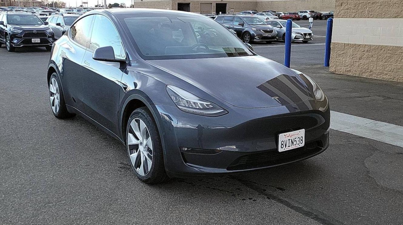 TESLA MODEL Y 2021 5YJYGDEE9MF146222 image